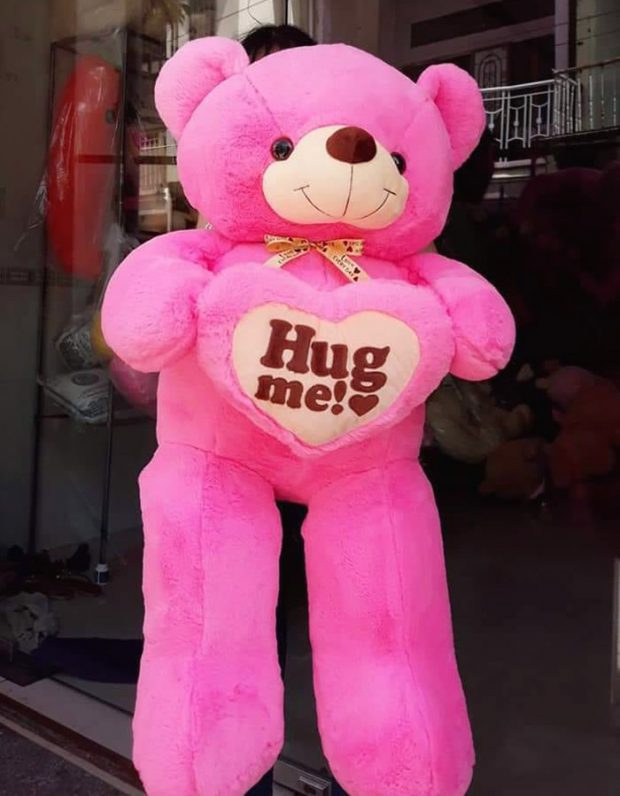Hug me 1m hồng